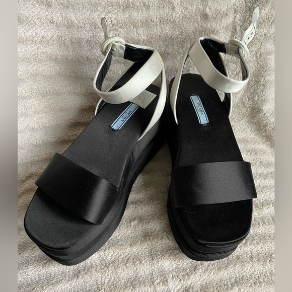 Prada double geta satin plataforms sandals white and black - Picture 3 of 12